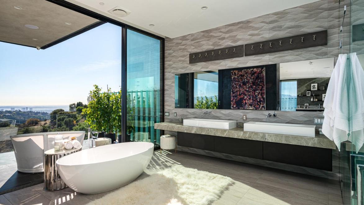 The Donella Mansion * Los Angeles